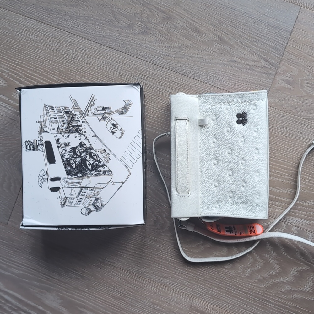 Min & Mon - Vali Crossbody Micro Cream Leather Bag